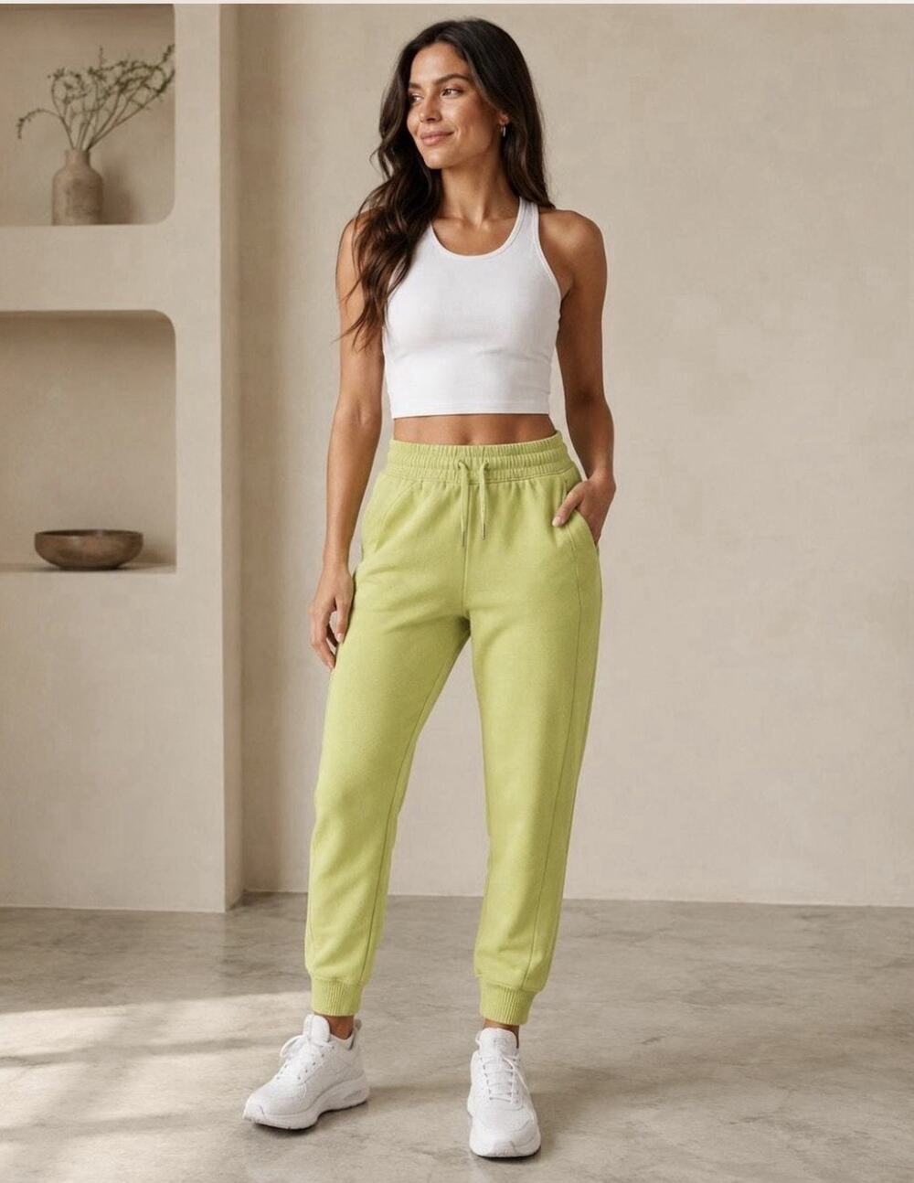 Lululemon Scuba High-Rise Joggers Yellow -green Women’s Size 4 Inseam 26”